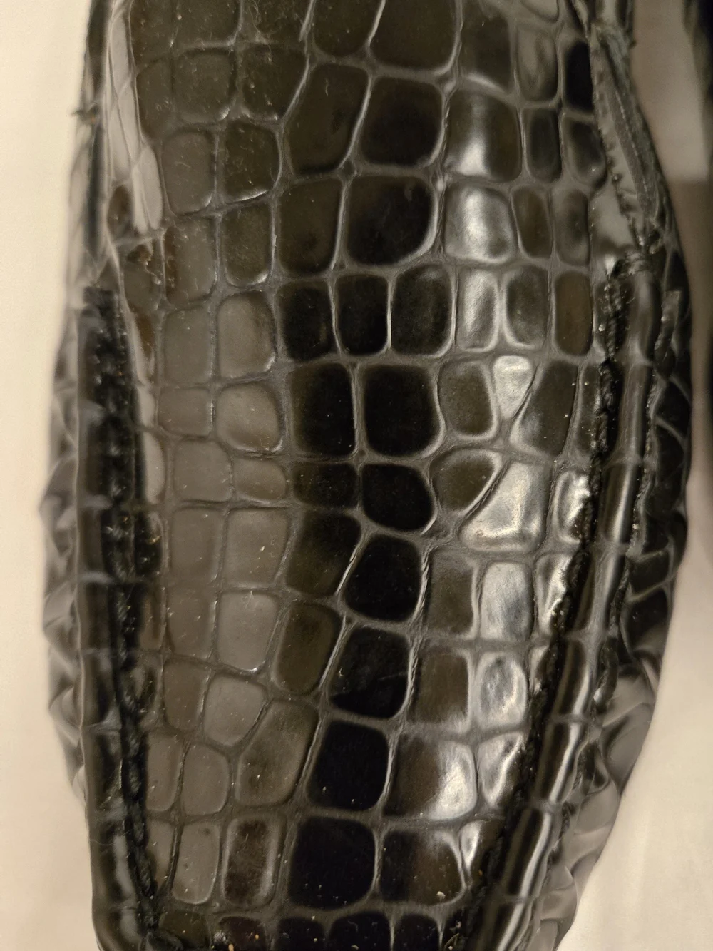 Black Croc-Embossed Leather Loafers - Women 10 WW. USA